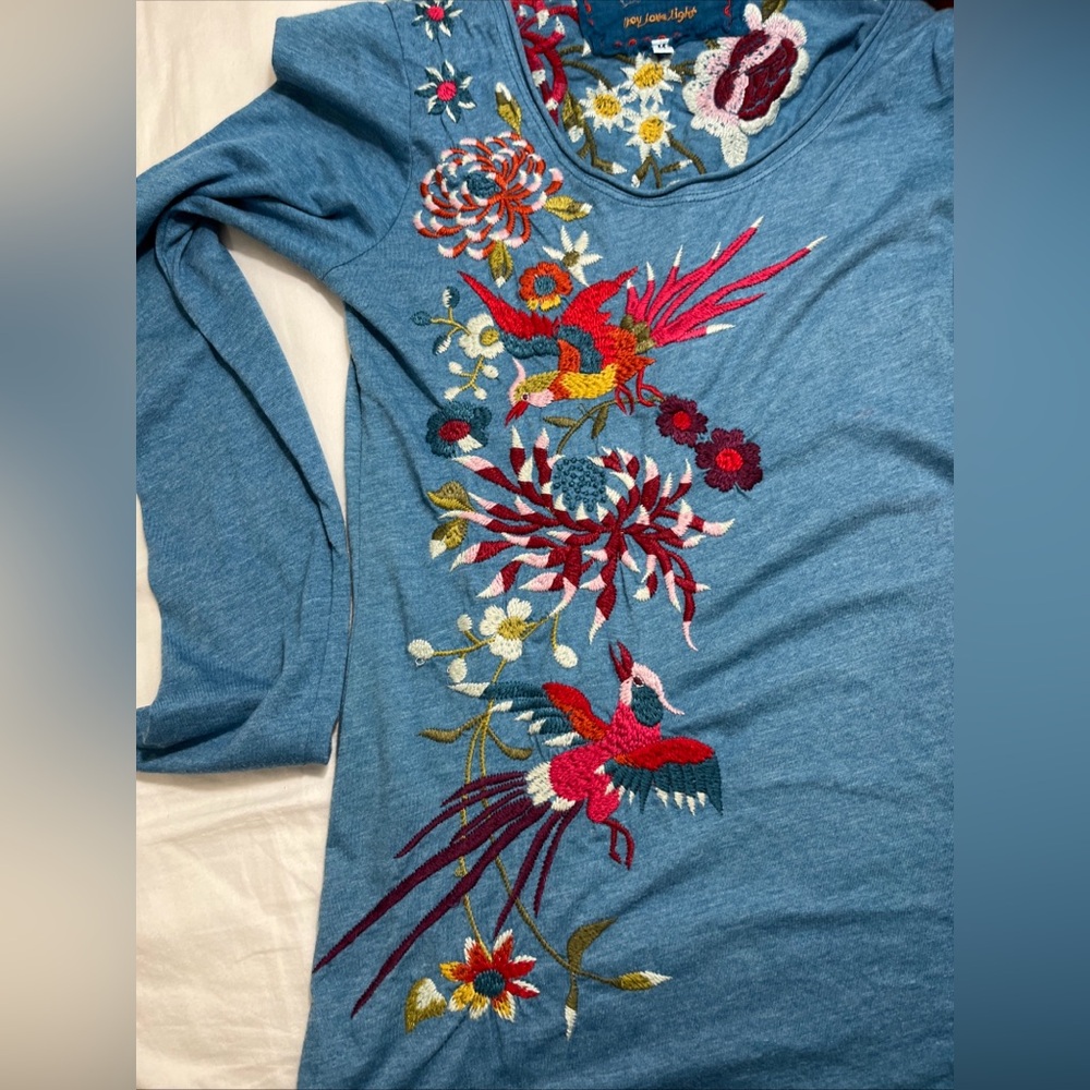 Embroidered Bird Floral Long Sleeve Tee - Blue - Picture 6 of 10
